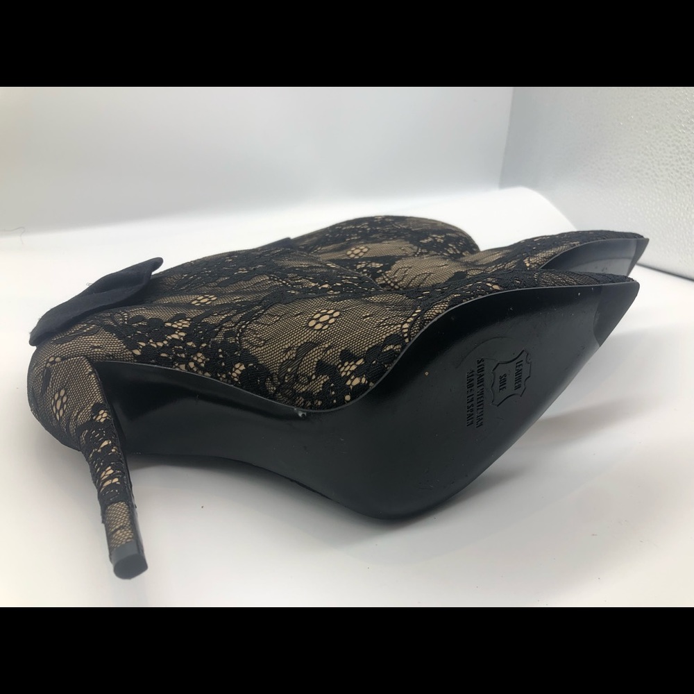 Stuart Weitzman Lace Booties - image 6